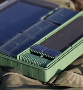 Monster Carp Rig Tacklebox with rig bits boxes