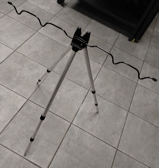 adrenalin tripod stand